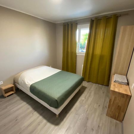 Bed and breakfast Maison Ok Riba Aeroport Merignac Extérieur photo