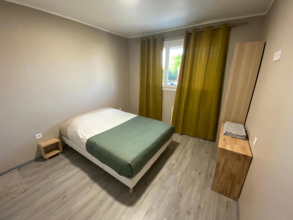 Bed and breakfast Maison Ok Riba Aeroport Merignac Extérieur photo