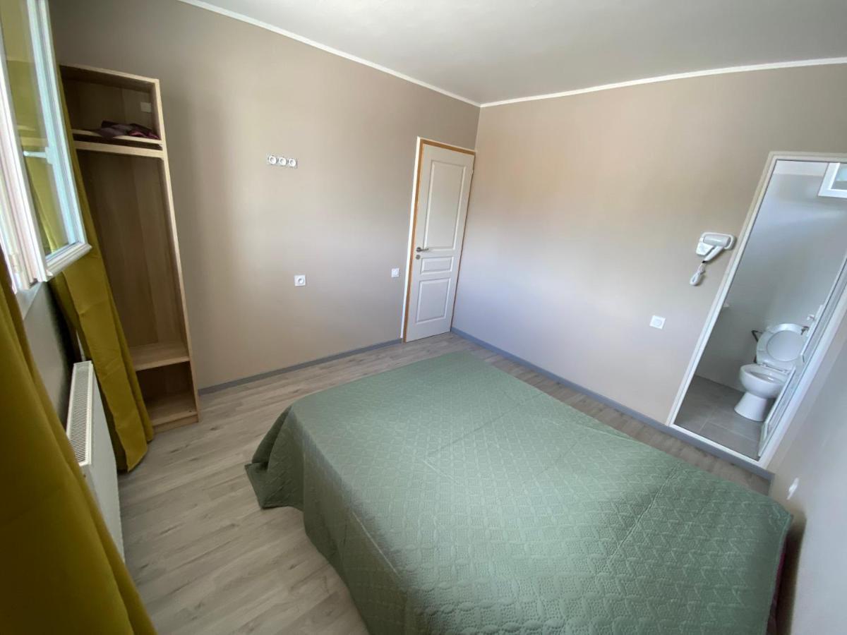 Bed and breakfast Maison Ok Riba Aeroport Merignac Extérieur photo